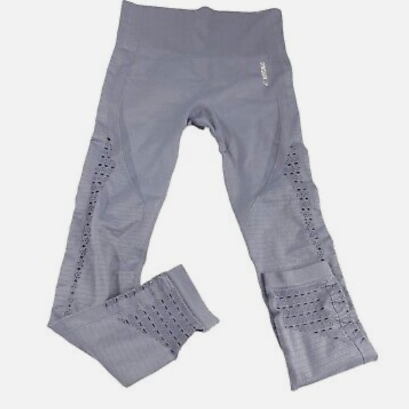 Gymshark Energy Seamless Cropped Leggings Dusty Purple - Picture 3 of 5